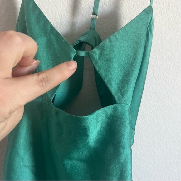 The Sei Cut Out Ruched Silk Midi Dress in Jade Size: 2 - Picture 13 of 16
